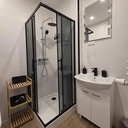 Szafir Daire